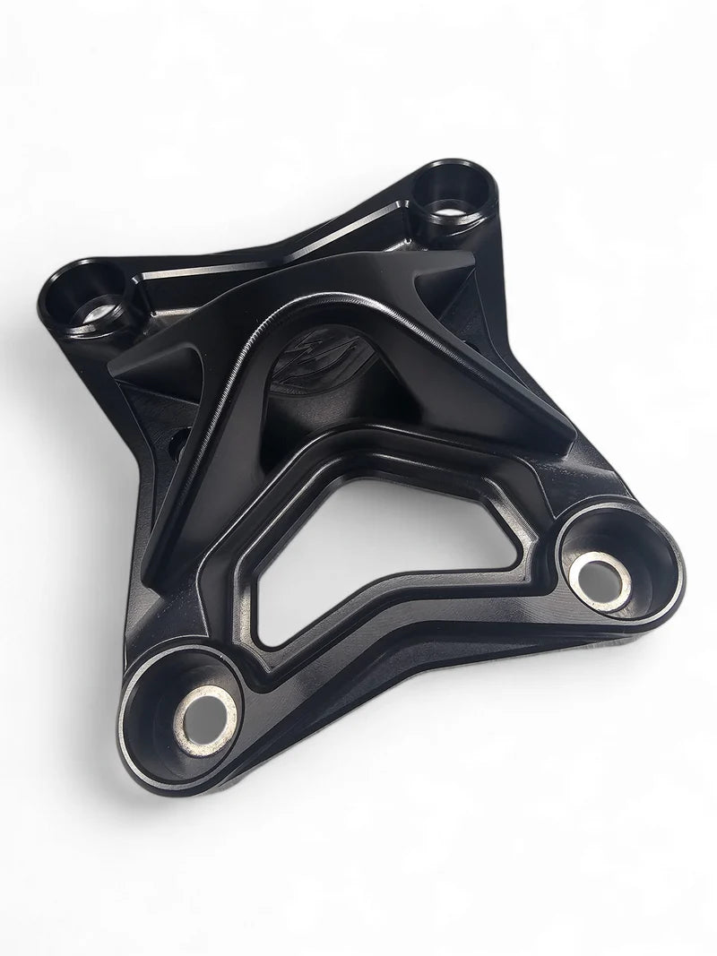 Elektric Offroad 2017+ Can Am X3 Maverick 6 bolt EOD XL Radius Rod Plate with Tow Hook Black