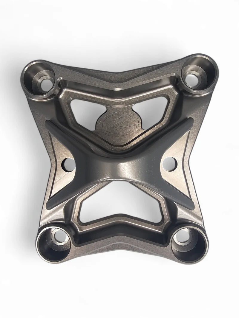 Elektric Offroad 2017+ Can Am X3 Maverick 6 bolt EOD XL Radius Rod Plate with Tow Hook Gun Metal