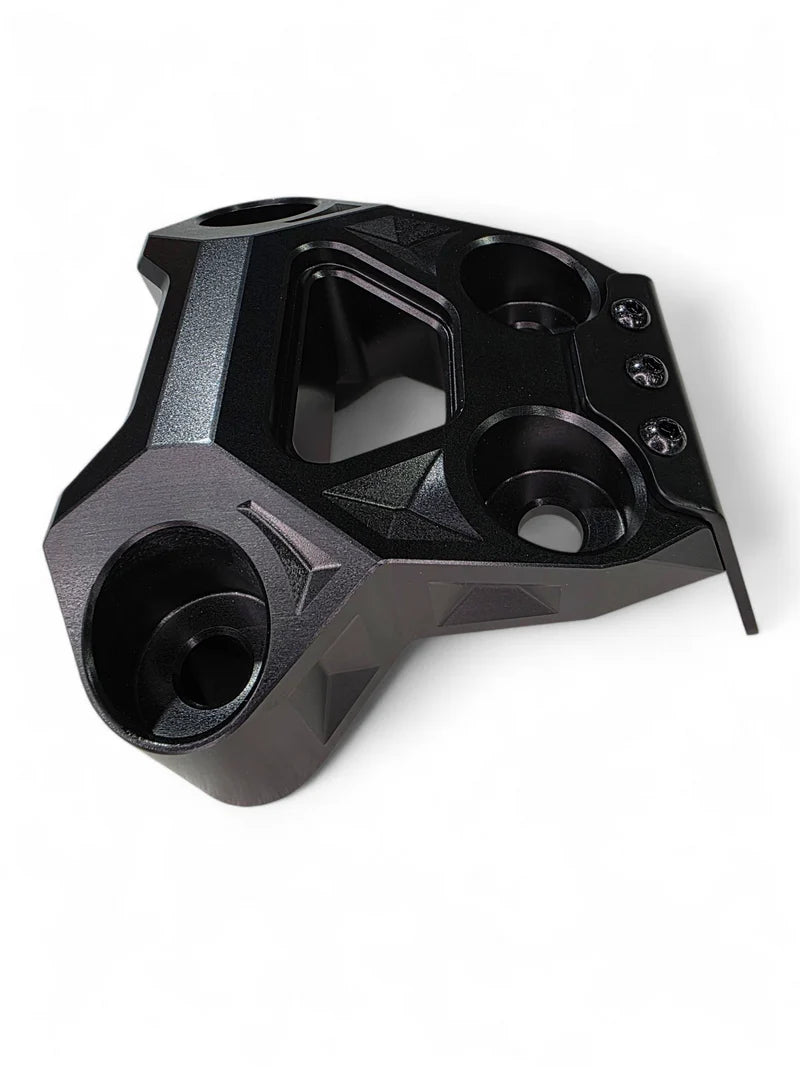 Elektric Offroad 2024+ Can Am Maverick R Radius Rod Plate Anodized Black