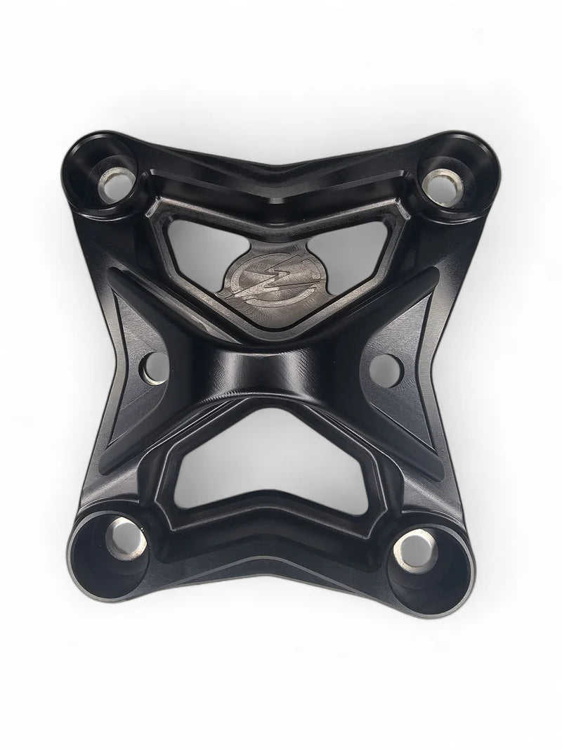 Elektric Offroad 2017+ Can Am X3 Maverick 6 bolt EOD XL Radius Rod Plate with Tow Hook Black